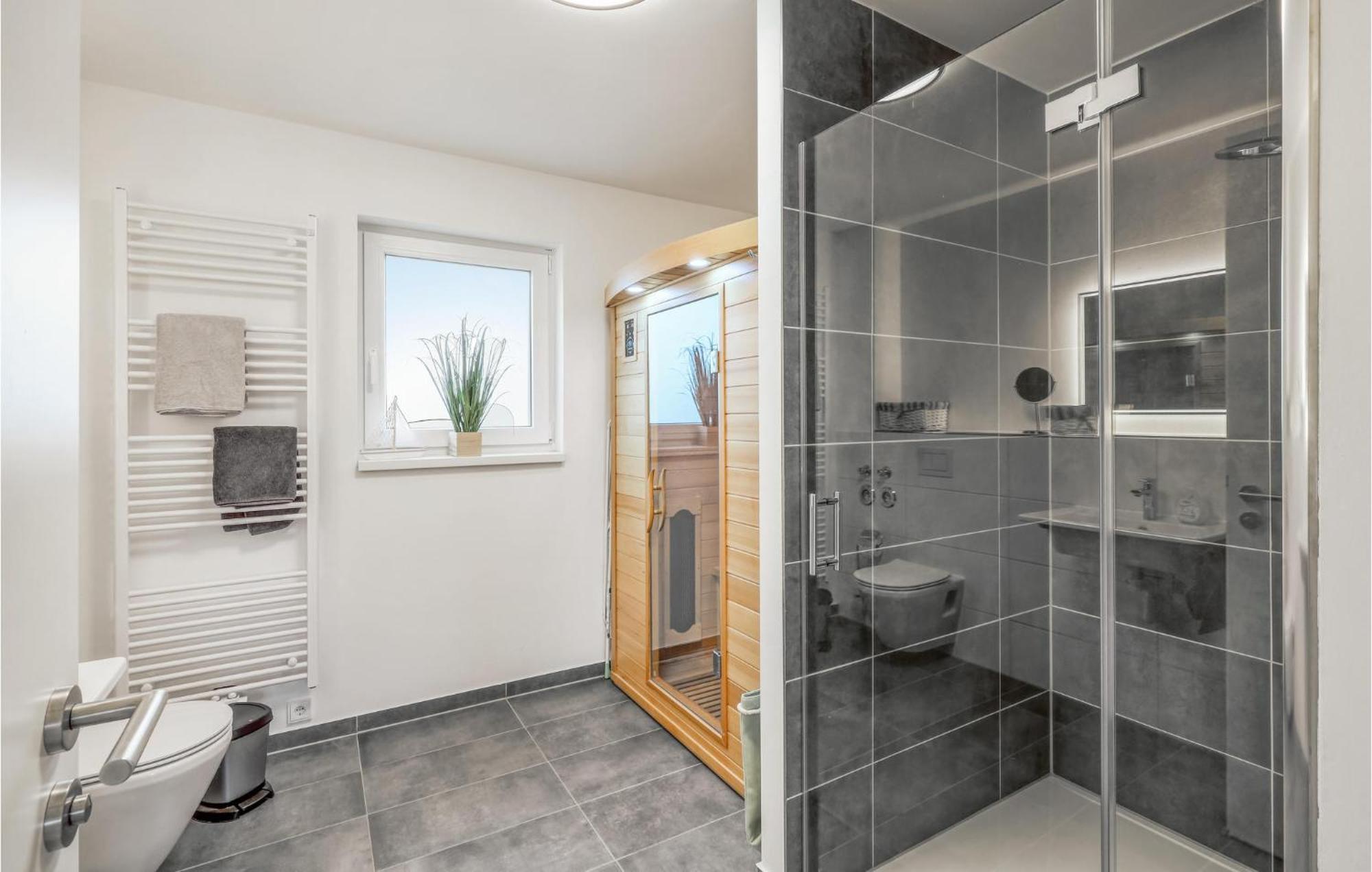 Amazing Home In Tossens With Wifi מראה חיצוני תמונה