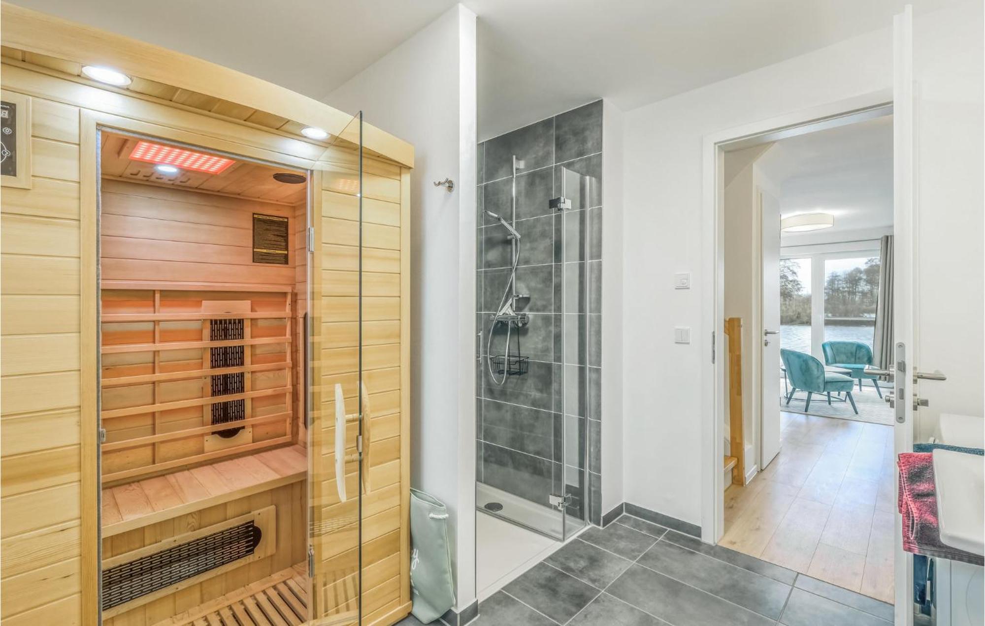 Amazing Home In Tossens With Wifi מראה חיצוני תמונה