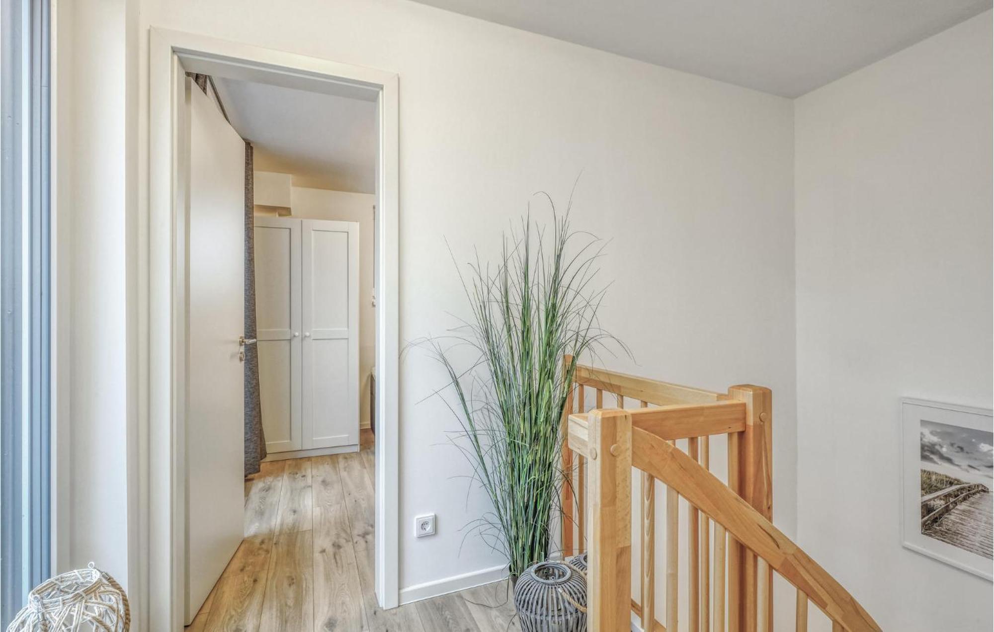 Amazing Home In Tossens With Wifi מראה חיצוני תמונה